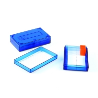 True North® Microscope Slide Box Polycarbonate 25-Place, Blue